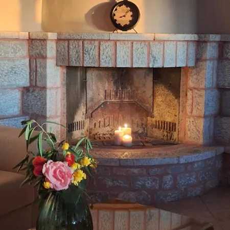 דירה Sophia Diros Challet - אראופוליס