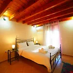 Apartment Sophia Diros Challet -