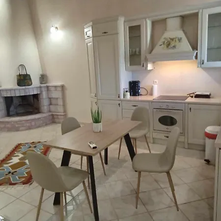 Sophia Diros Challet - Apartament Areopoli