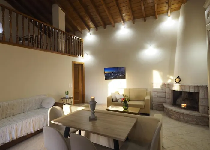 Sophia Diros Challet - *